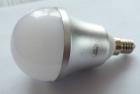 LED žárovka 5W E14 427 lumenu